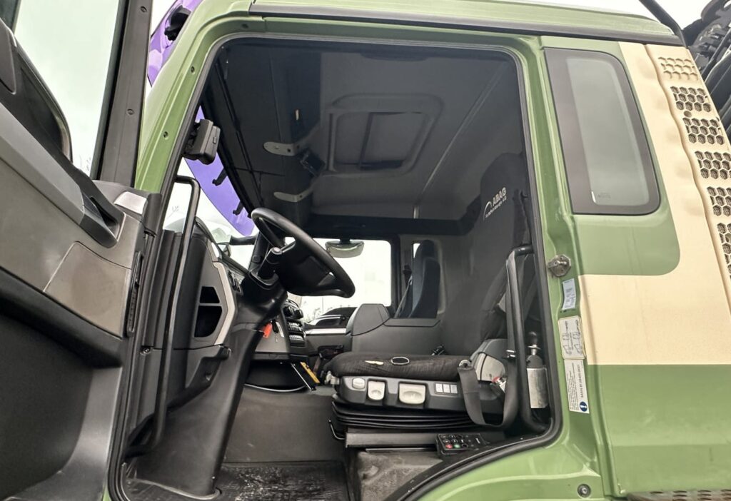 2008 MAN TGS 35.440 8x4BL Kipper / Kran
