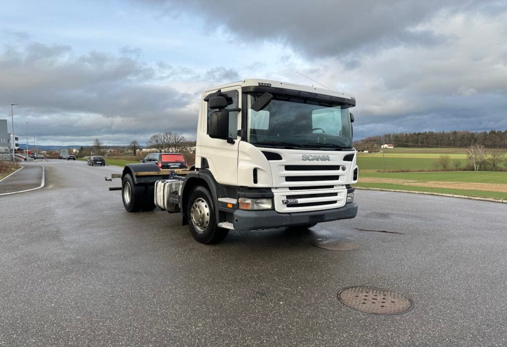 2010 Scania P360 LB4x2 Chassis-Kabine
