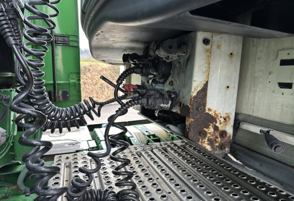 2007 Merker Yshima M300 02FR TKK