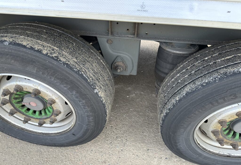 2007 Merker Yshima M300 02 FR TKK