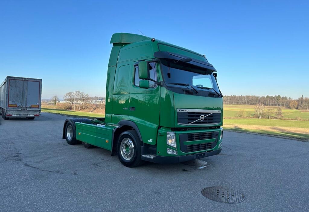 2011 Volvo FH-460 6x2T SZM