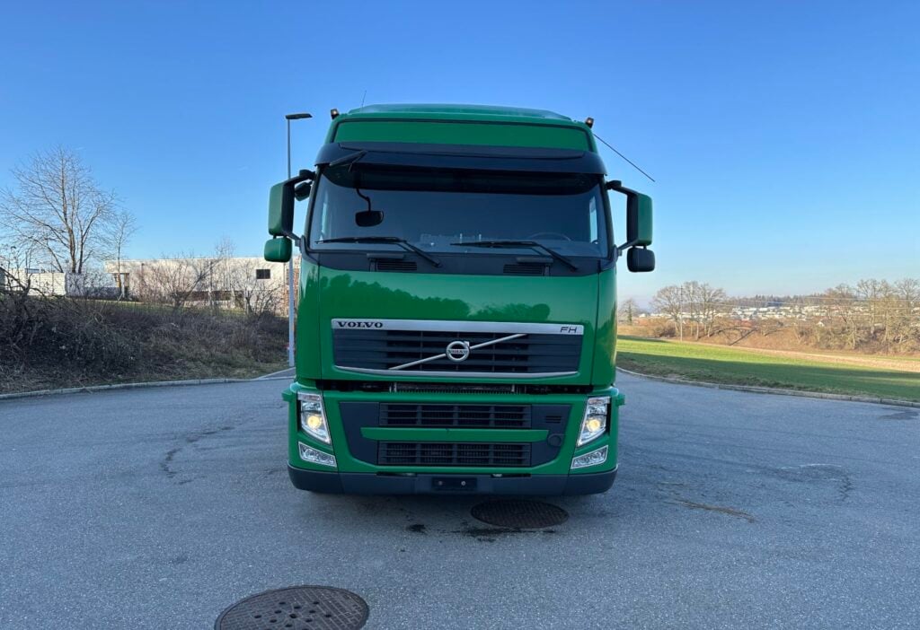 2011 Volvo FH-460 6x2T SZM