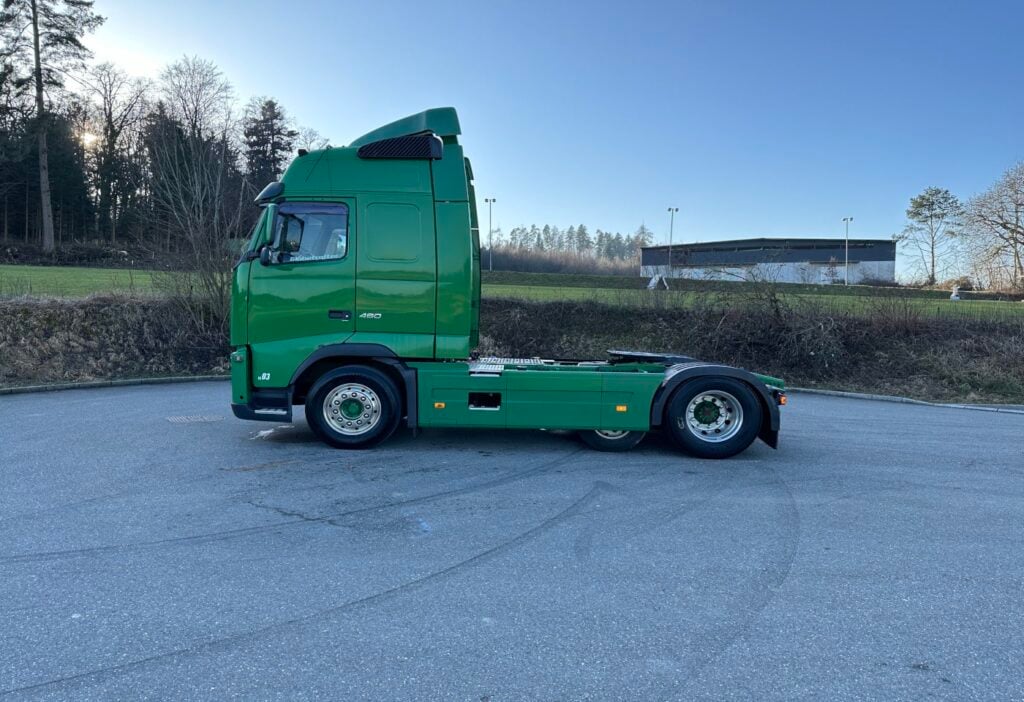 2011 Volvo FH-460 6x2T SZM