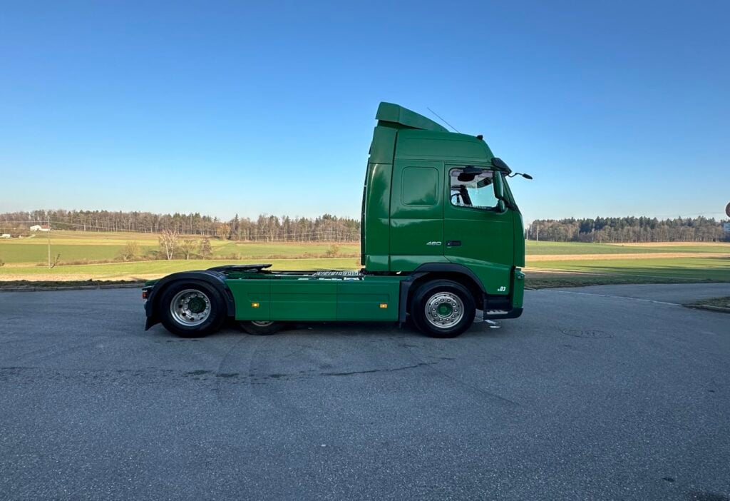 2011 Volvo FH-460 6x2T SZM