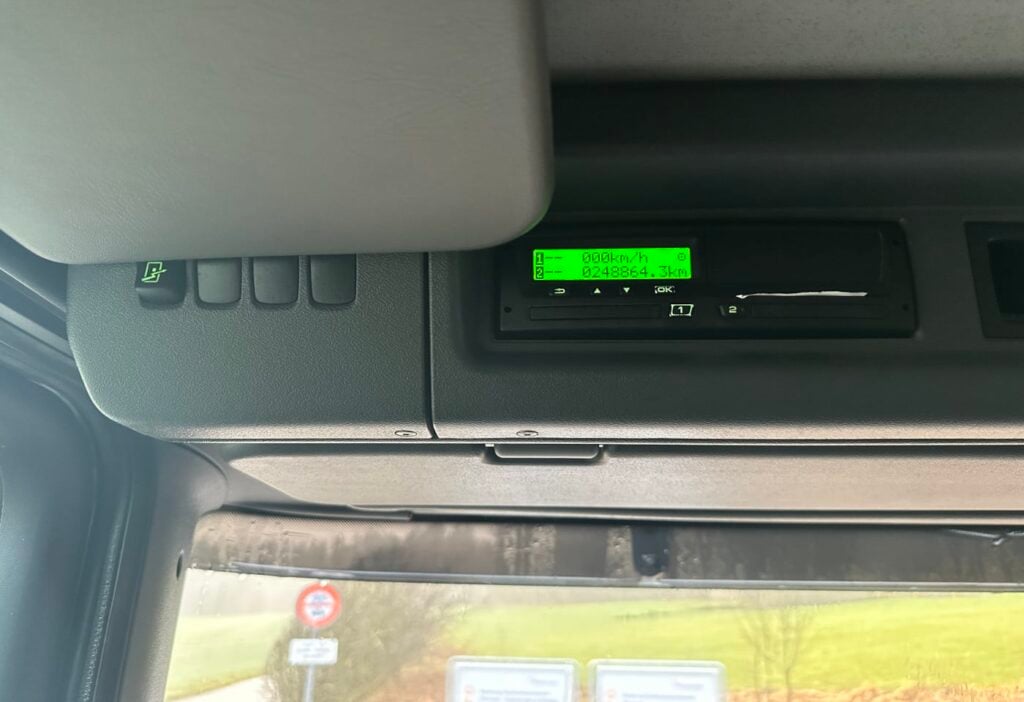 2012 Scania P320 4x2 Blache / HB