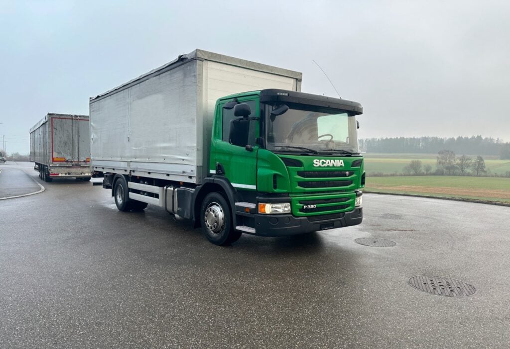 2012 Scania P320 4x2 Blache / HB