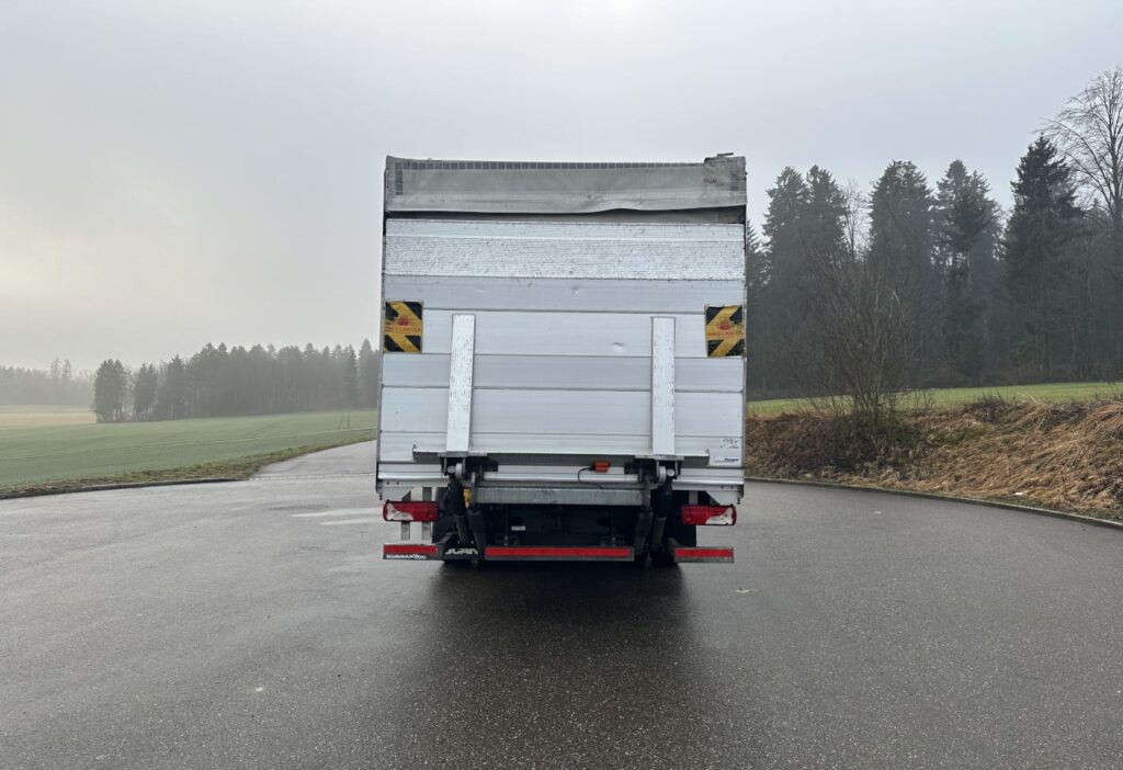 2012 Scania P320 4x2 Blache / HB