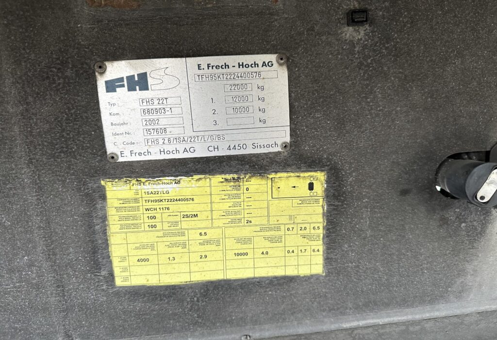 2002 Frech-Hoch FHS22T Kasten