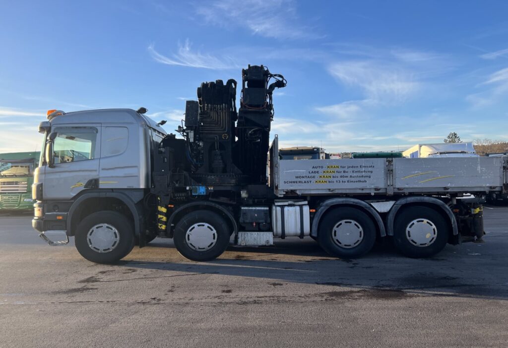 (D) 2001 Scania P124CB 8x4*6 Effer 920/6S JIB 4S+Winde