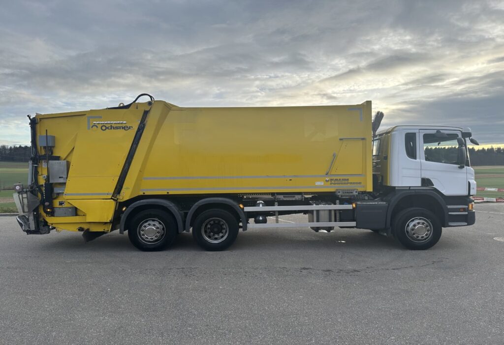 (D) 2015 Scania P360 LB 6x2 4MNB Kehrichtwagen