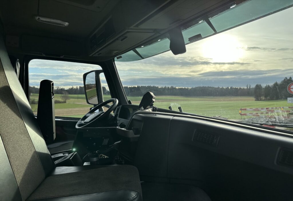 2016 Volvo FM-330 6x2R Kehrichtwagen