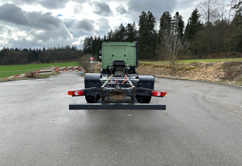 2018 Mercedes-Benz Actros 1842 4x2 Chassis-Kabine