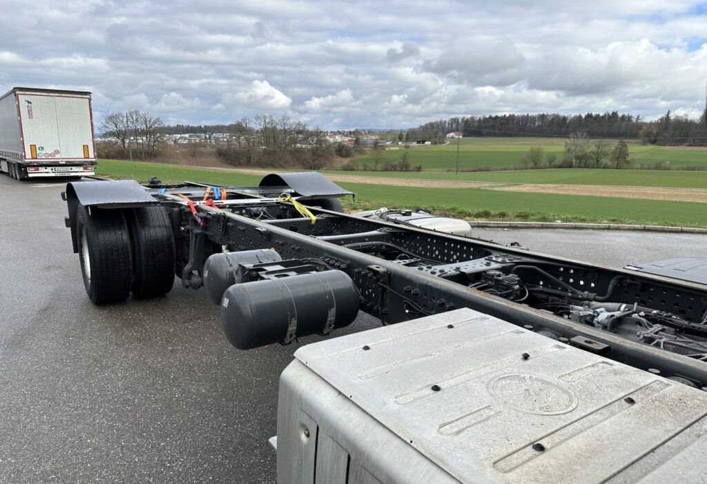 2018 Mercedes-Benz Actros 1842 4x2 Chassis-Kabine