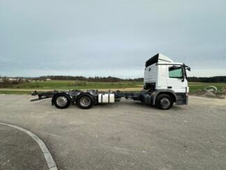 Image_24063M_Mercedes-Benz_Actros 2541 6x2*4 Chassis-Kabine