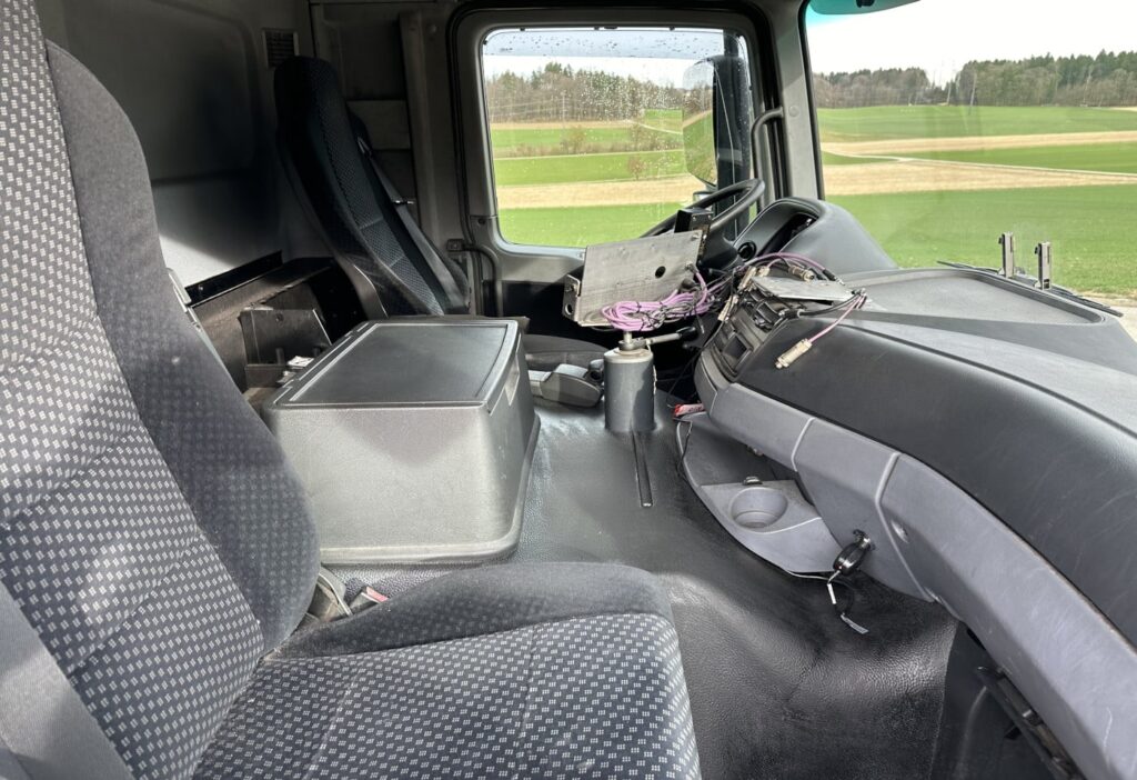 2012 Mercedes-Benz Actros 2541 6x2*4 Chassis-Kabine