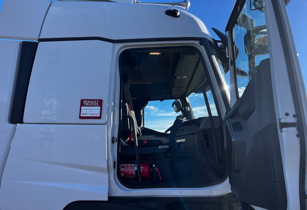 2015 Renault T460 4x2 SZM