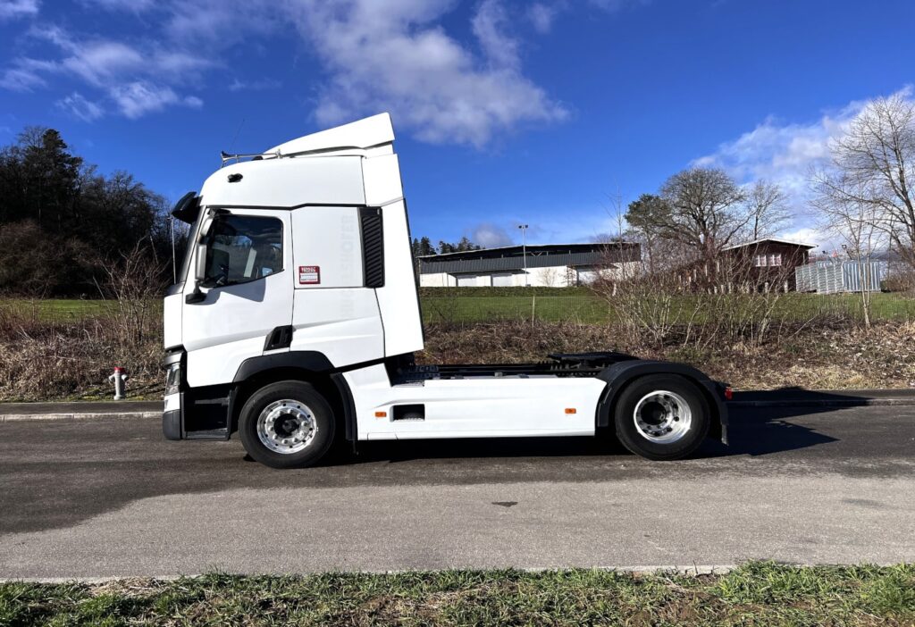 2015 Renault T460 4x2 SZM