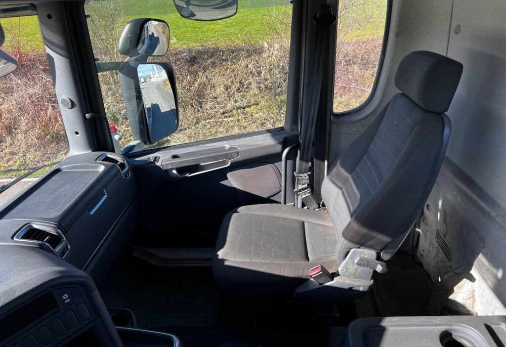 (D) 2013 Scania R480 10x4 Kettengerät