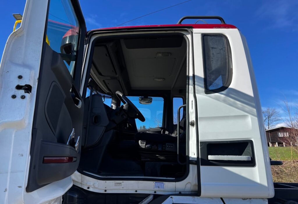 (D) 2013 Scania R480 10x4 Kettengerät