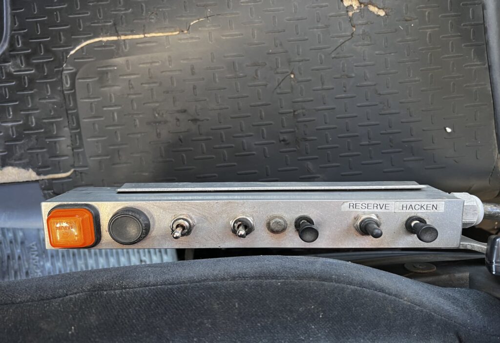 (D) 2013 Scania R480 10x4 Kettengerät