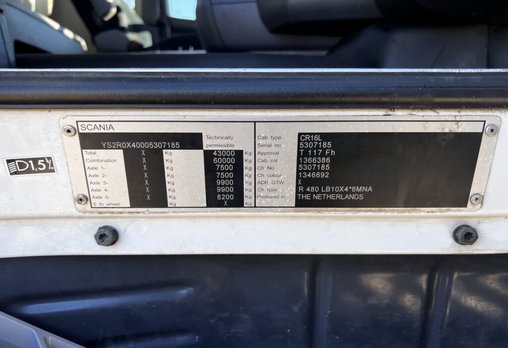 (D) 2013 Scania R480 10x4 Kettengerät