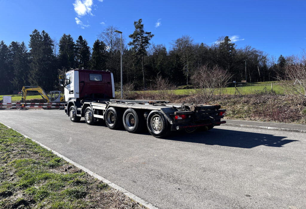 (D) 2013 Scania R480 10x4 Kettengerät