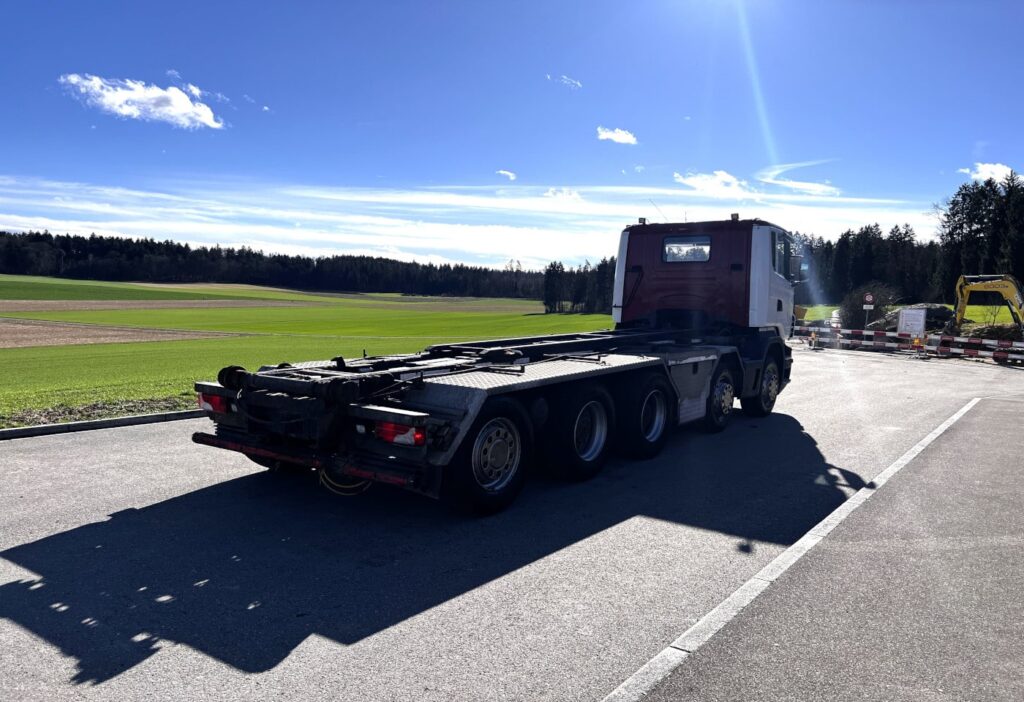 (D) 2013 Scania R480 10x4 Kettengerät