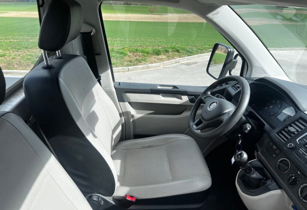 2016 VW T6 Transporter Brücke