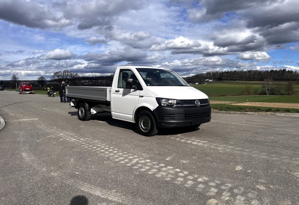 2016 VW T6 Transporter Brücke