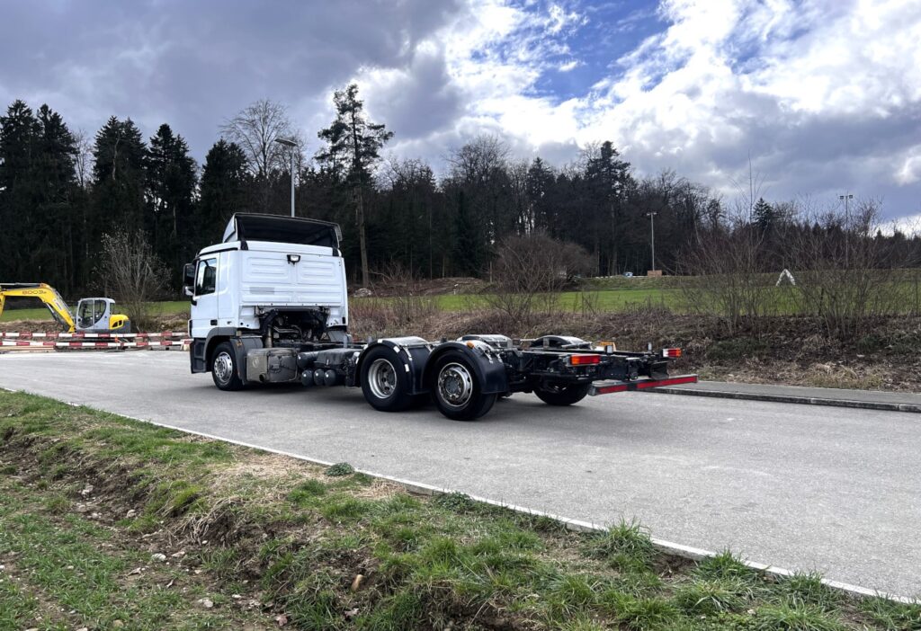 2012 Mercedes-Benz Actros 2541 6x2*4 Chassis-Kabine