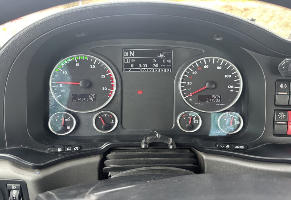 2016 MAN TGS 35.400 8x4 Haken