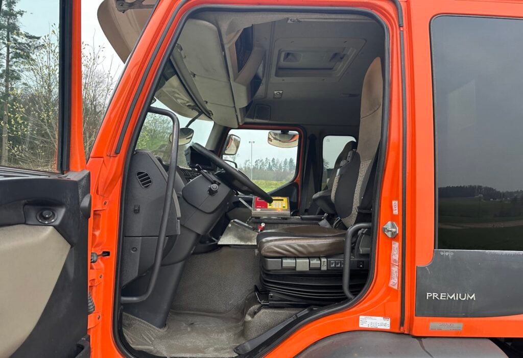 2011 Renault Premium 3880 6x2 Kehrichtwagen