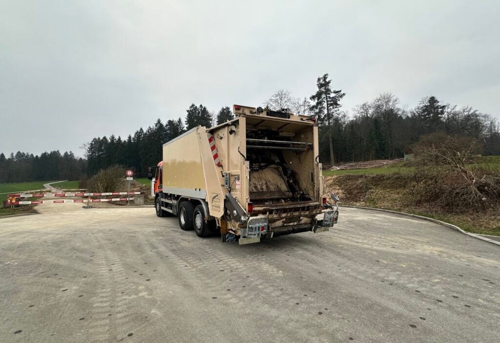 2011 Renault Premium 3880 6x2 Kehrichtwagen