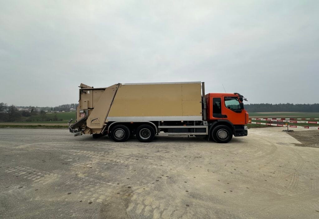 2011 Renault Premium 3880 6x2 Kehrichtwagen