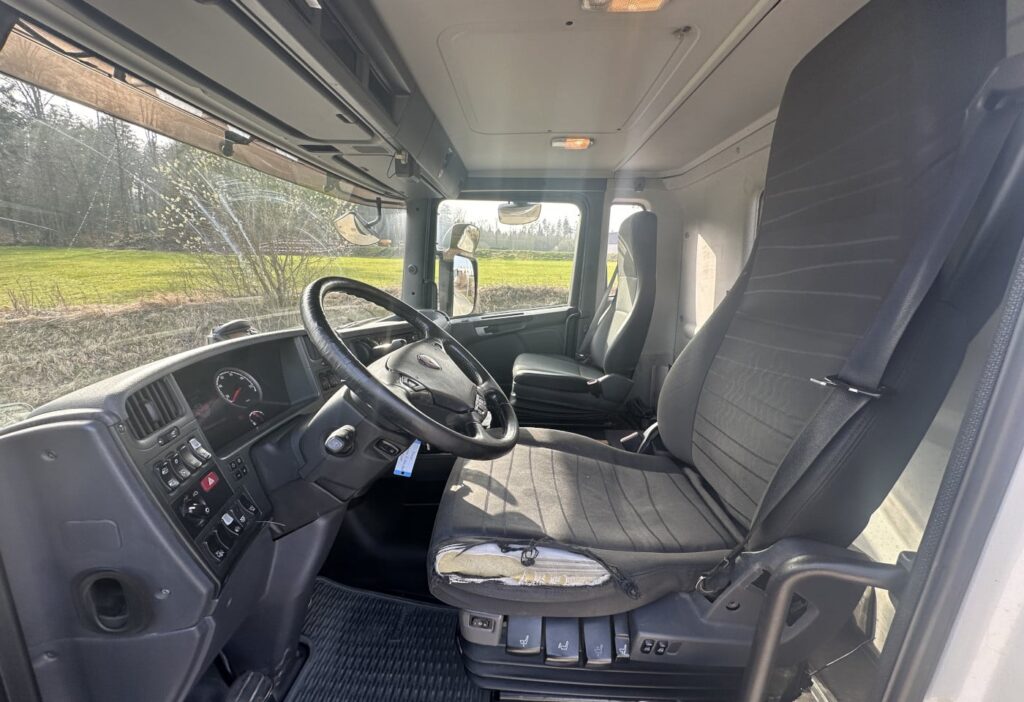 (D) 2011 Scania R500 10x4 3-SK