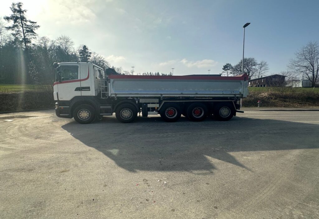 (D) 2011 Scania R500 10x4 3-SK