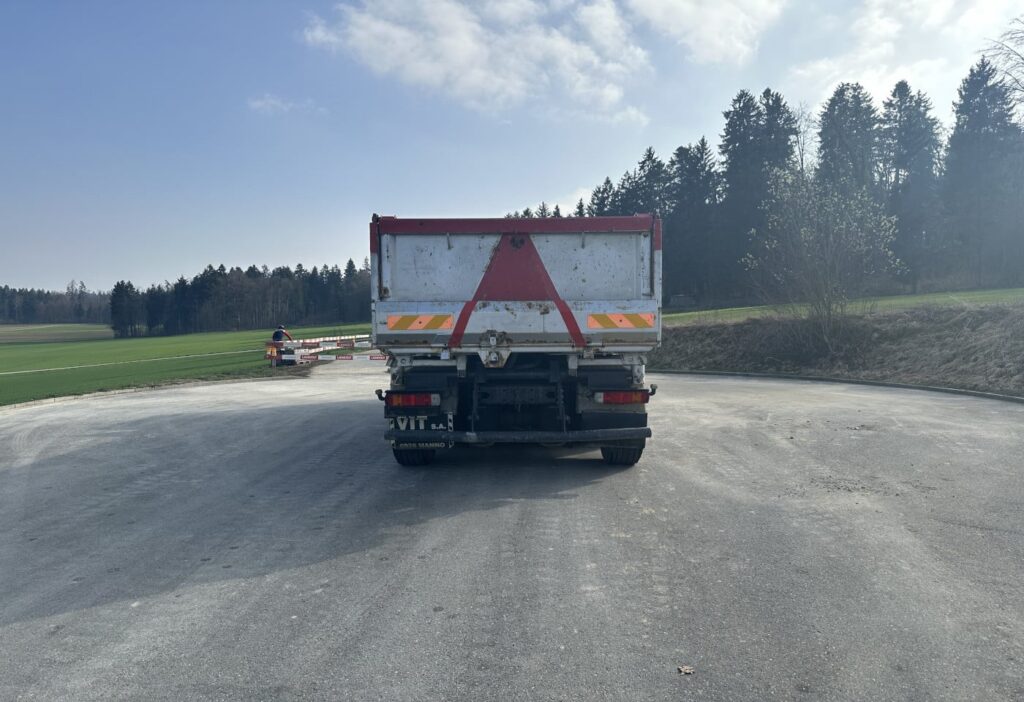 (D) 2011 Scania R500 10x4 3-SK