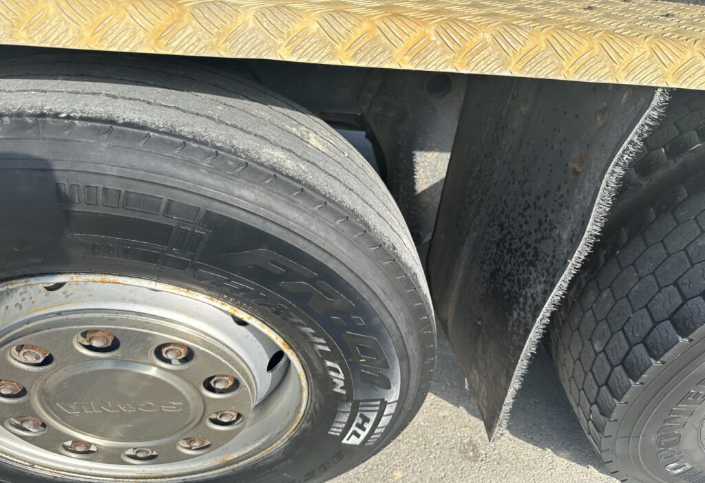 (D) 2011 Scania R500 10x4 3-SK