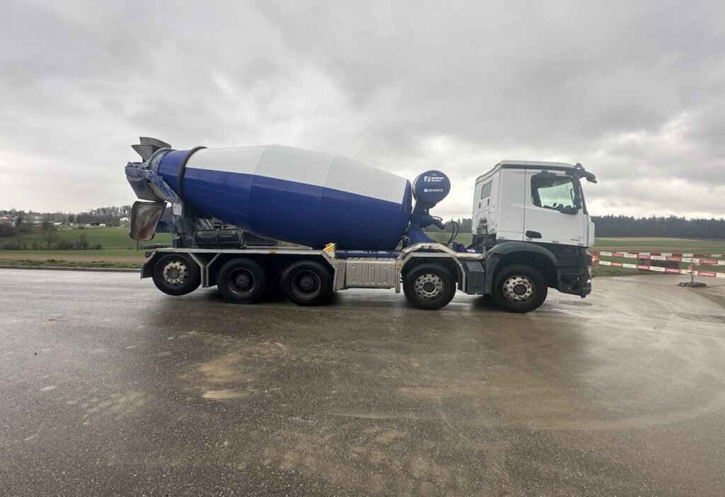 2018 MB-Arocs 4451 10x4 Betonmischer