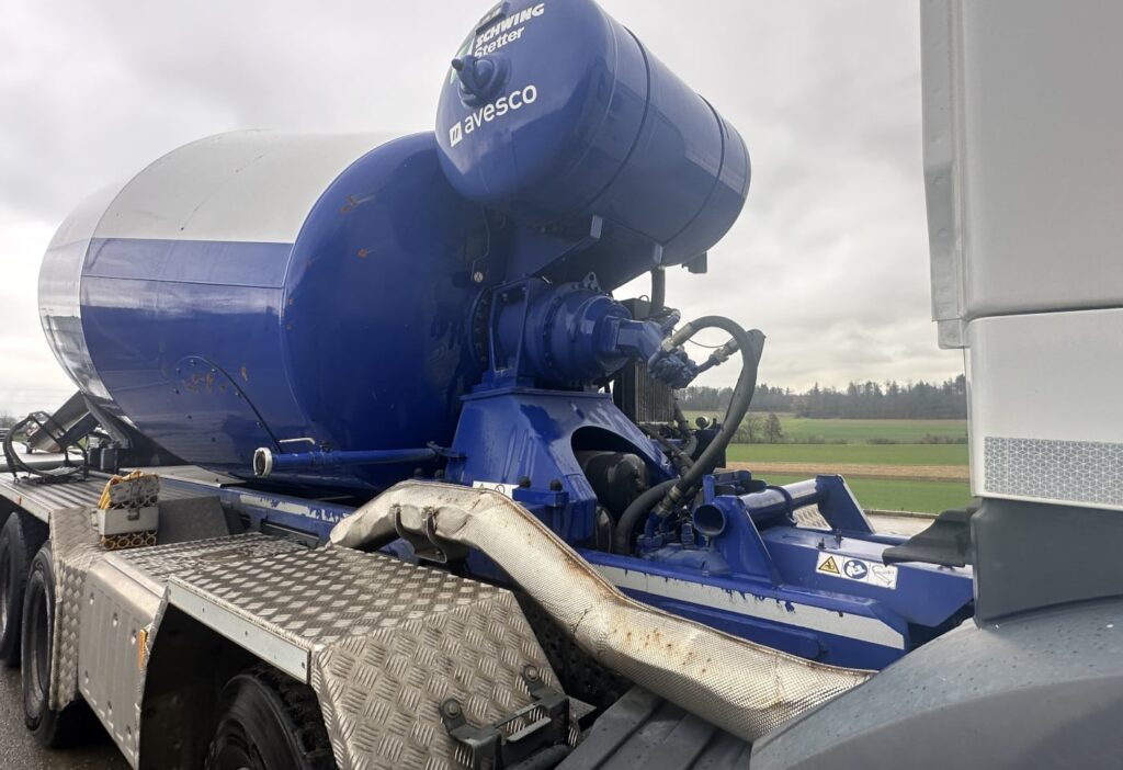 2018 MB-Arocs 4451 10x4 Betonmischer