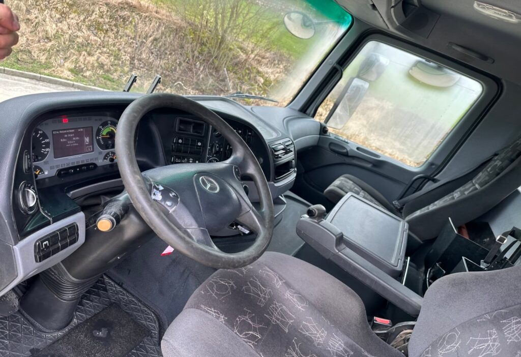 2007 MB-Actros 4448 10x4 2-SK