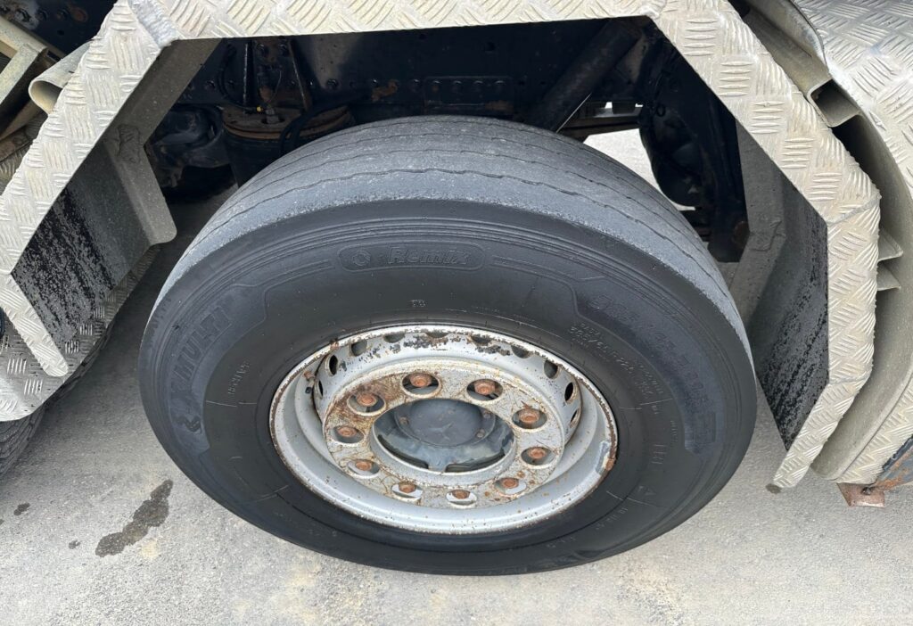 2007 MB-Actros 4448 10x4 2-SK