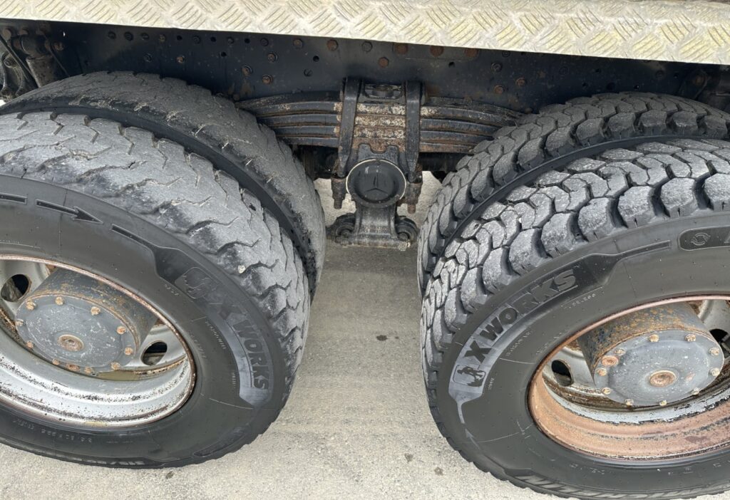 2007 MB-Actros 4448 10x4 2-SK