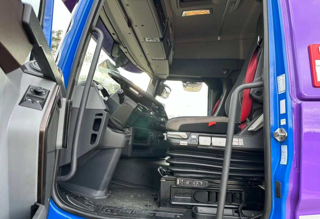2017 Renault T430 4x2 BDF / HB