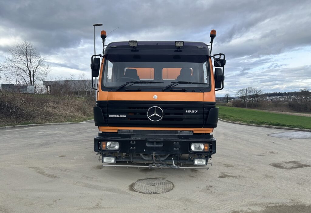 1998 MB-1827 4x2 Kehrmaschine