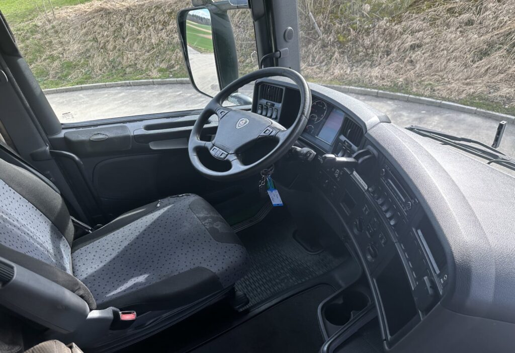 2012 Scania R480 6x2*4 Kühlkoffer / HB