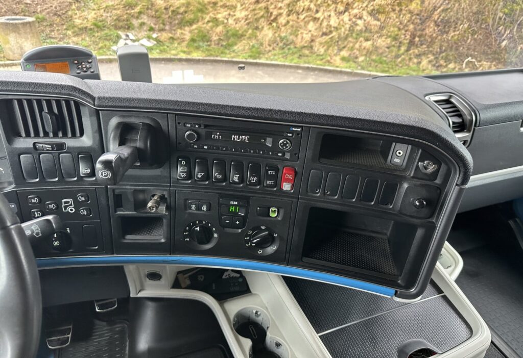 2013 Scania R500 LA 4x2 SZM