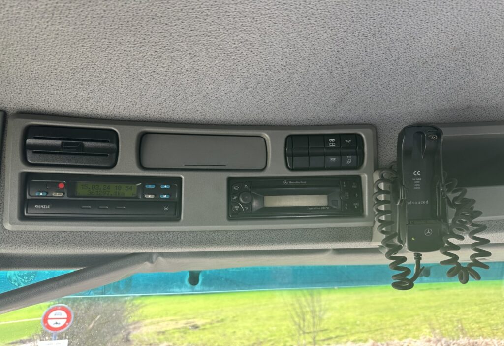 2006 MB-Actros 3244 8x4 Hakengerät