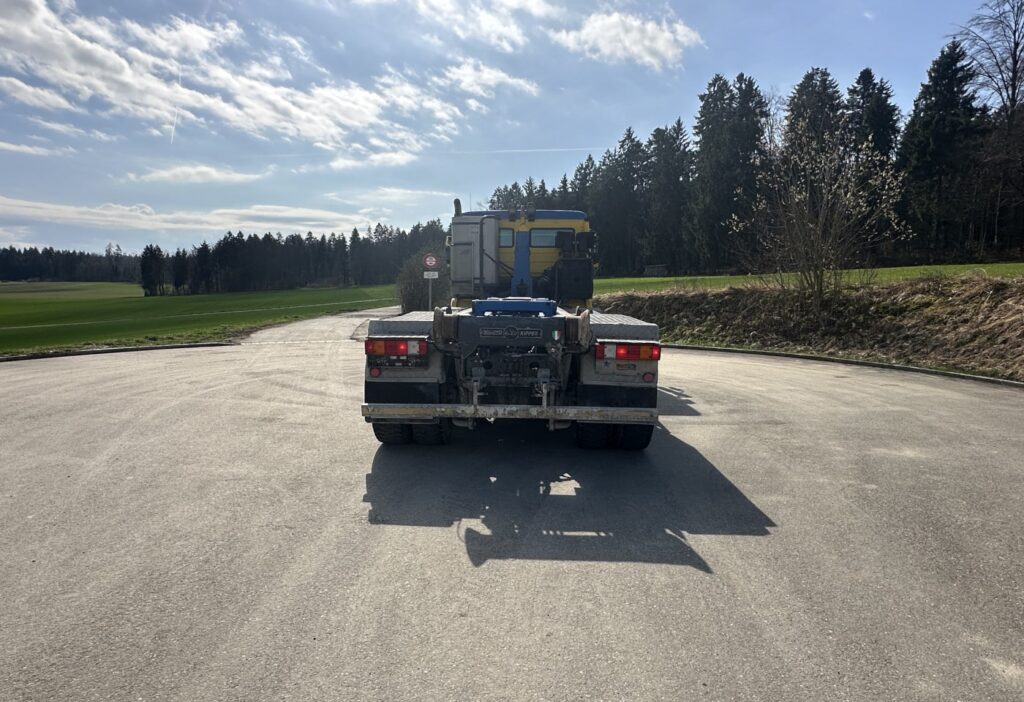2006 MB-Actros 3244 8x4 Hakengerät
