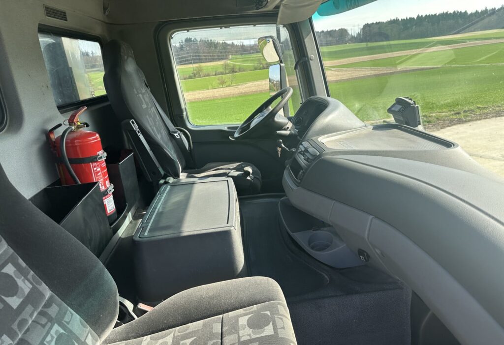 2006 MB-Actros 3244 8x4 Hakengerät
